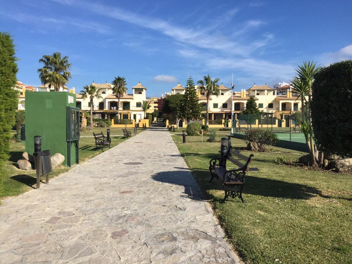 Atlanterra Bajo. Salida Directa. Urbanizacion De Lujo. Piscinas Canchas Padel. Wifi Y A/A Zahara de los Atunes Bagian luar foto