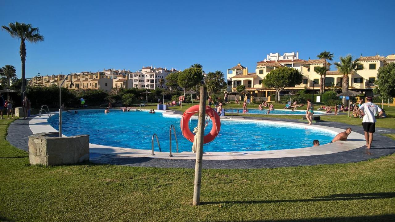 Atlanterra Bajo. Salida Directa. Urbanizacion De Lujo. Piscinas Canchas Padel. Wifi Y A/A Zahara de los Atunes Bagian luar foto